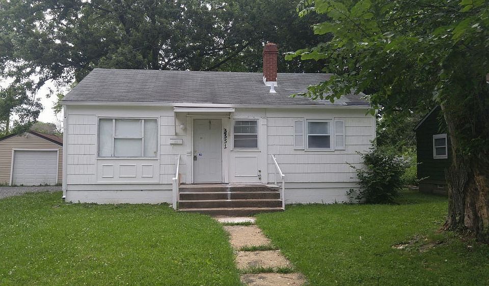 1st image of 3351 Wallace Ave