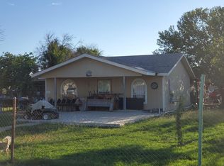 202 Spring View Dr, Eagle Pass, TX 78852