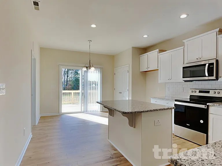 116 Greenhouse St — Photo 3