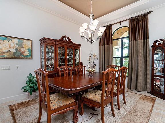 5th image of 3525 Di Leuca St