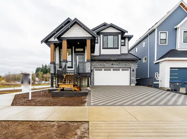 10648 124th St, Surrey, BC V3V 0B1