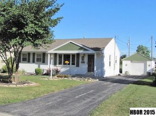 206 Springbrook Dr, Findlay, OH 45840