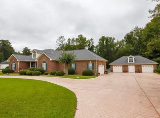 2419 W Carthage Rd, Lumberton, NC 28360