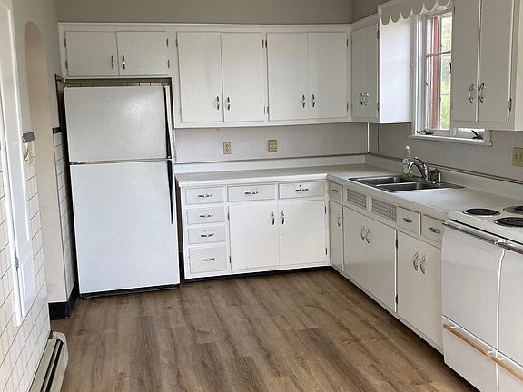 4th image of 2620 Boas St Floor 1