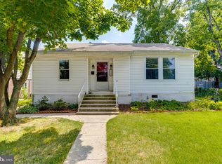 905 Regester Ave, Baltimore, MD 21239