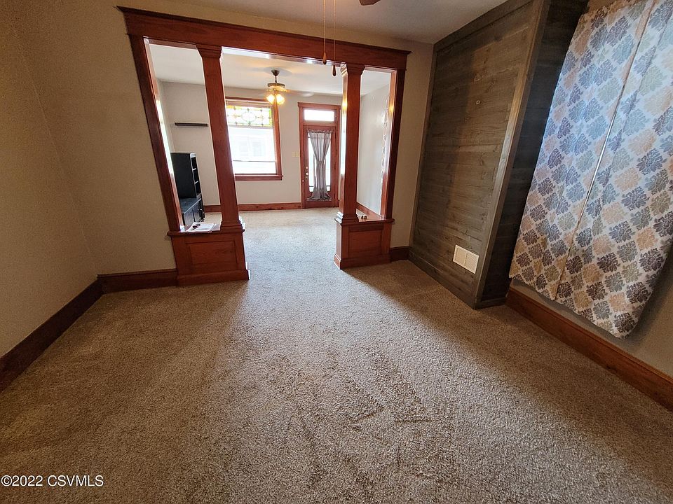 307 N Oak St, Mount Carmel, PA 17851 Zillow