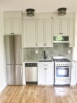 Rented by Gazal International Brokerage Group | media 44