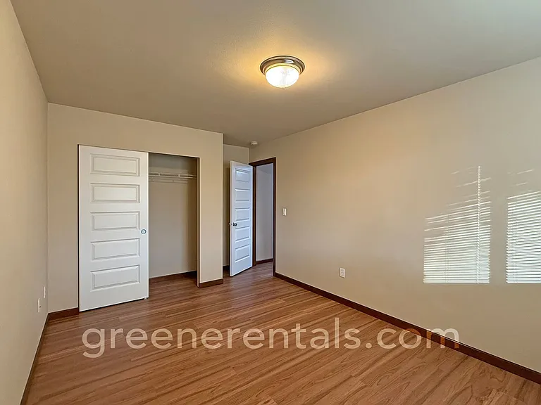 611 H St SW — Photo 30