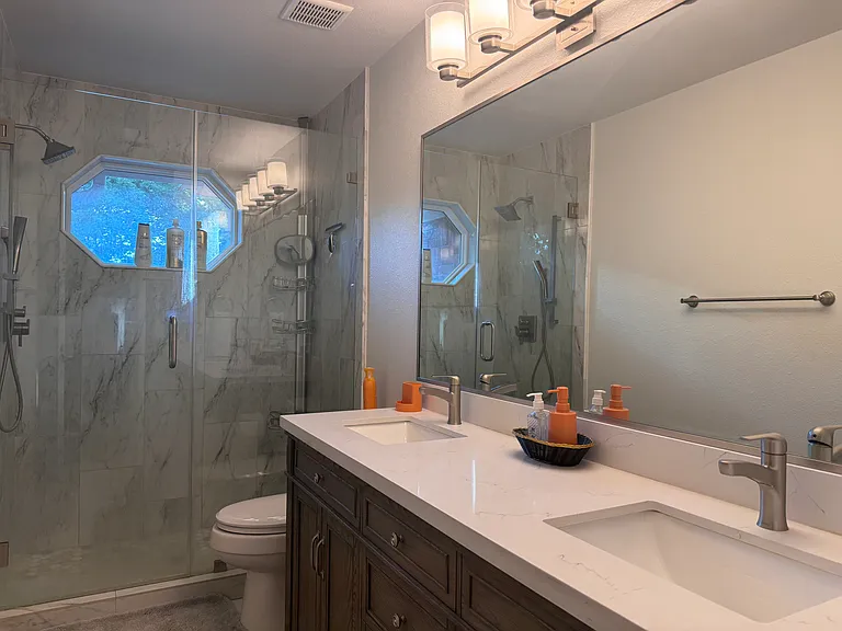 1825 Lafayette Dr — Photo 6
