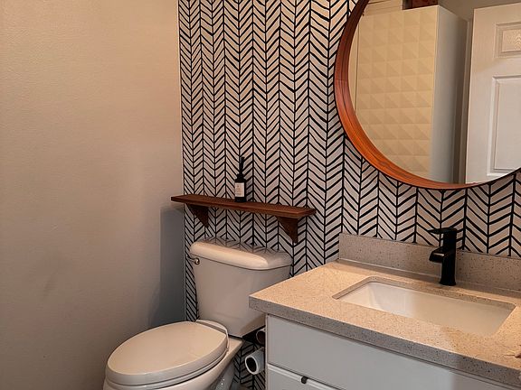 2nd image of 13080 Pacific Promenade APT 117