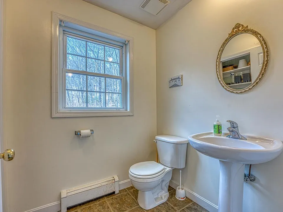 277 Owl Brook Rd