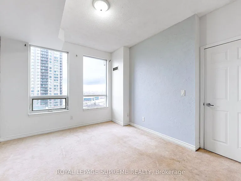 388 Prince Of Wales Dr #1505 — Photo 8