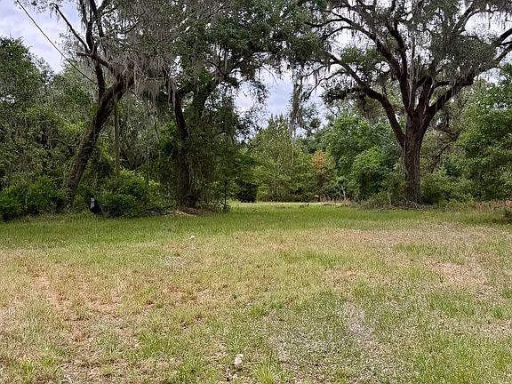 3rd image of 1285 SE Koon Lake Rd