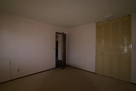Pleasant Apartments — Photo 36