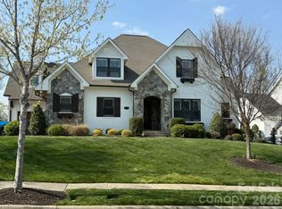 17532 Gillican Overlook Rd #109, Davidson, NC 28036