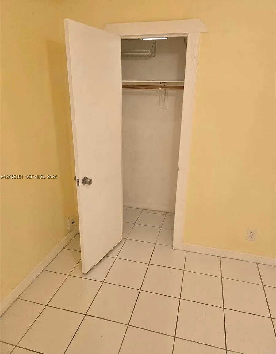 Davie Area — Photo 4