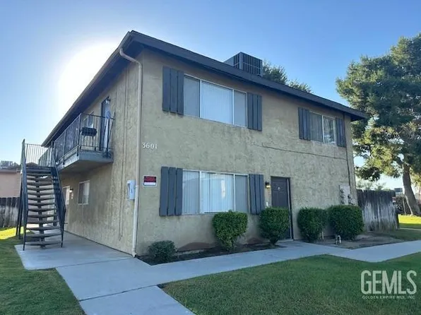 3601 Micheli Ct, Bakersfield, CA 93309