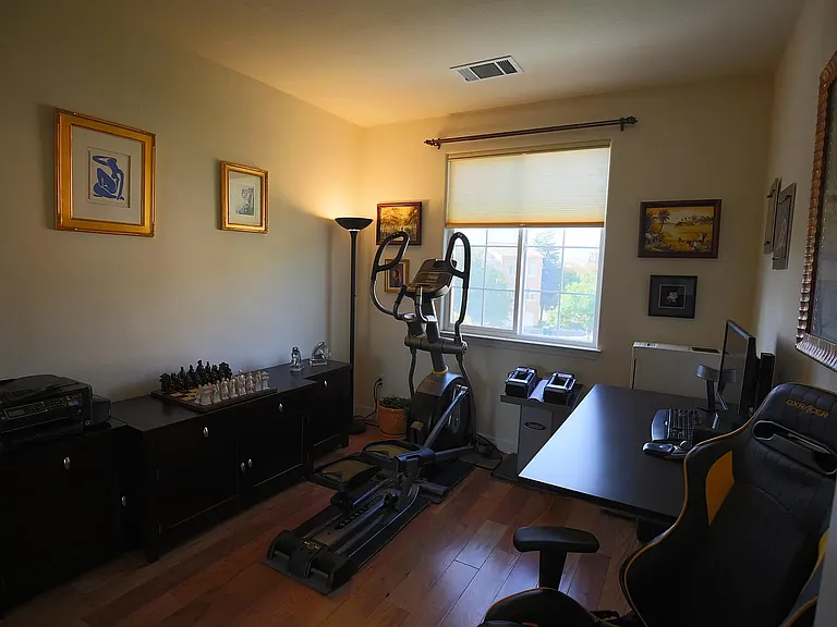 4535 Laird Cir — Photo 28