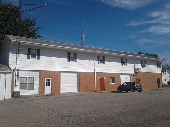 2nd image of 1193 N Main St
