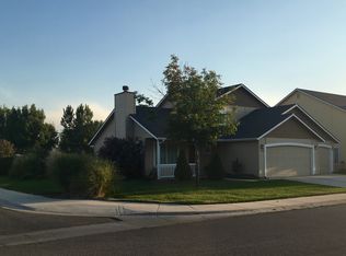 155 E Washakie St, Meridian, ID 83646