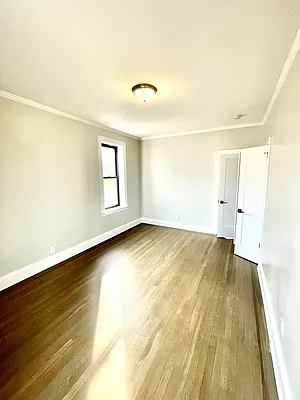 Rented by Pear NYC LLC | media 40