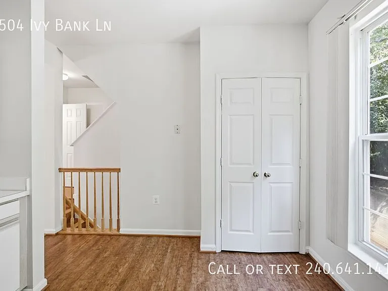 3504 Ivy Bank Ln — Photo 7