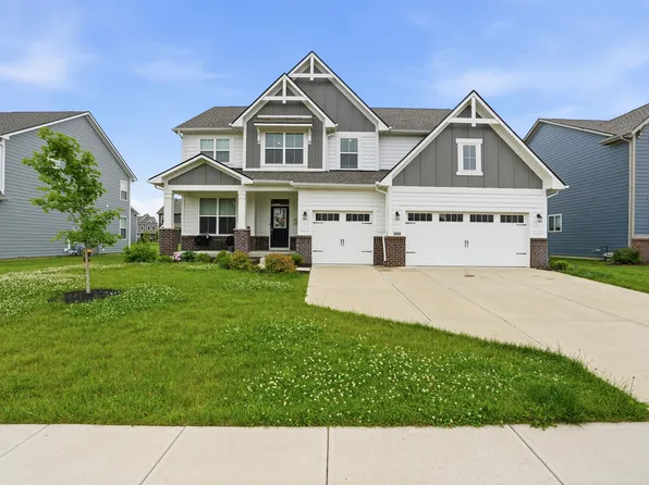 10389 Grimshaw Dr, Fortville, IN 46040