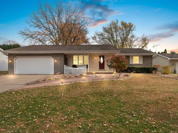 2271 Balsam Way, Green Bay, WI 54313