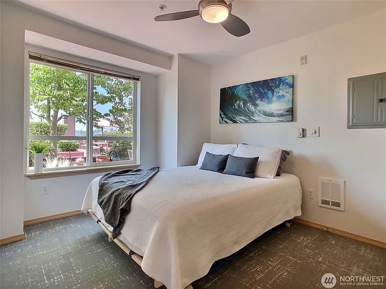 424 N 85th St #202 — Photo 9