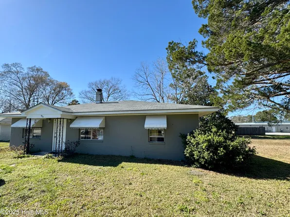 404 Pine Street, New Bern, NC 28560