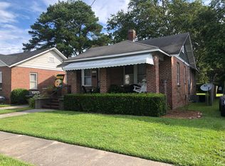 3664 E Wilson St, Farmville, NC 27828