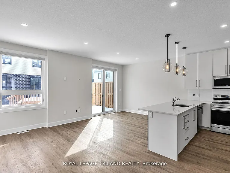 175 Doan Dr E #231 — Photo 10