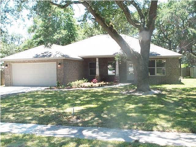 1st image of 318 Vista Dr