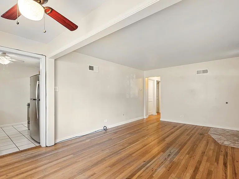 1663 Poplar St — Photo 12