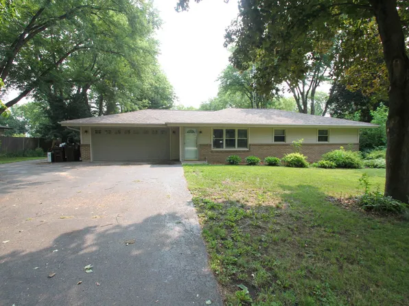 2856 Edna Rd, Rockford, IL 61102