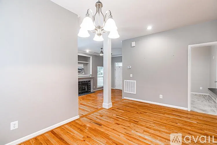 520 Summerlea Dr — Photo 9
