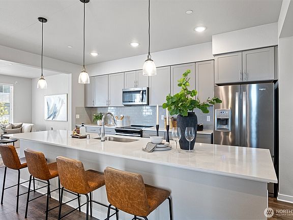 3rd image of 2002 101st Avenue SE #7