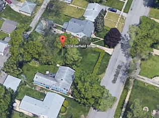 1324 Garfield St, Hobart, IN