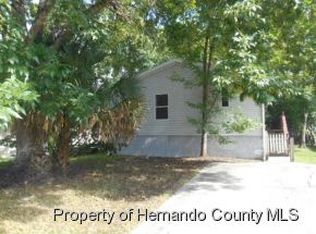 6328 Fine St, Weeki Wachee, FL 34607