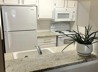 2210 Ravens Crest Dr, Plainsboro, NJ 08536