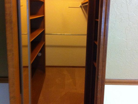 2nd image of 109 Lakeview Dr