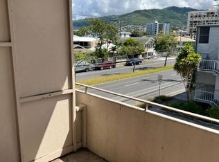 611 University Ave UNIT 304, Honolulu, HI 96826