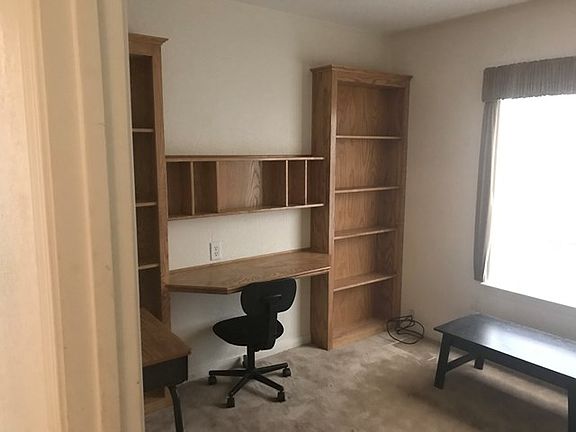 4th image of 10616 W Hoffman Dr