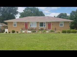 1719 Lynwood Dr, Savoy, IL