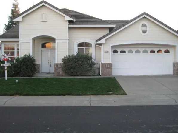 308 Station Ct, Roseville, CA 95747