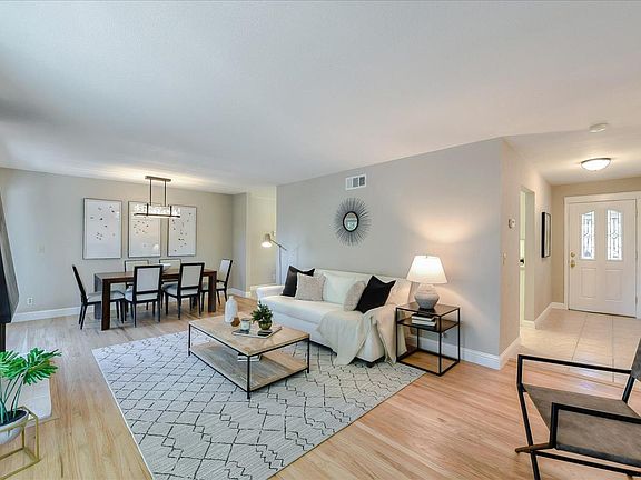 4th image of 1055 Wunderlich Dr