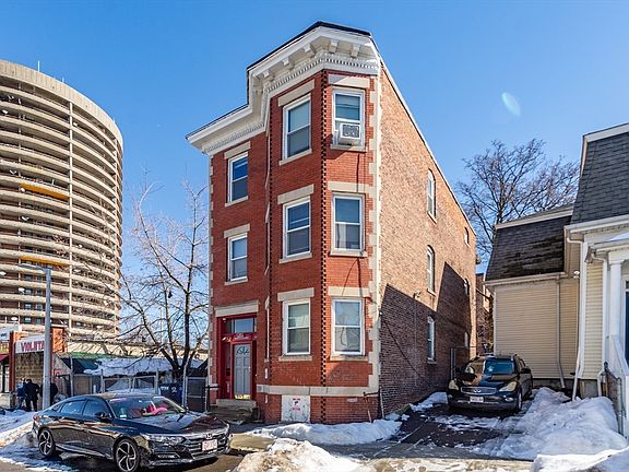 2nd image of 4-4A Weld Ave