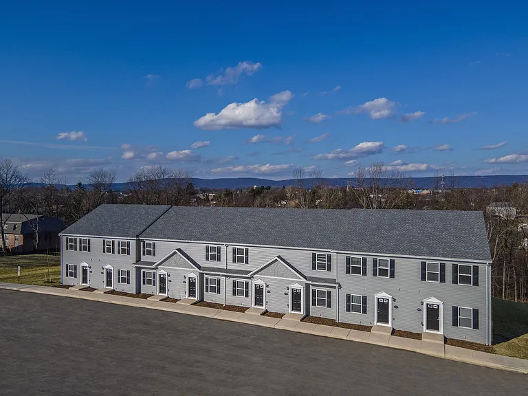 101 Missouri Ct — Photo 13
