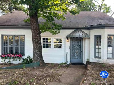 1015 S Broadway Ave, Tyler, TX, 75701