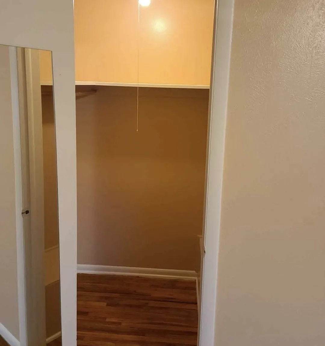 2 bed, 1.5 bath, 750 sqft, $1,700 — Photo 3